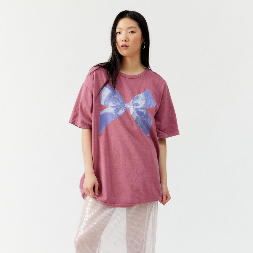 Urban Outfitter Bow Graphic Tee NWT S/M